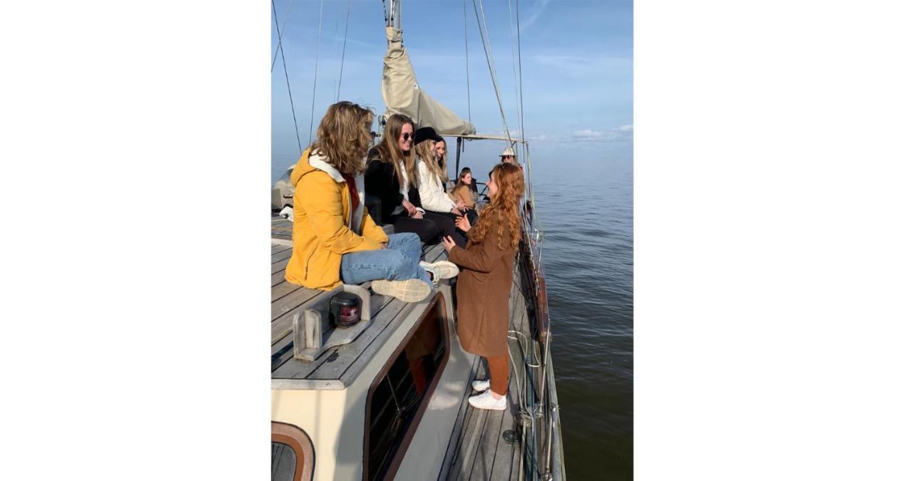 Classic Sailing Ship In Center Of Enkhuizen! Екстериор снимка